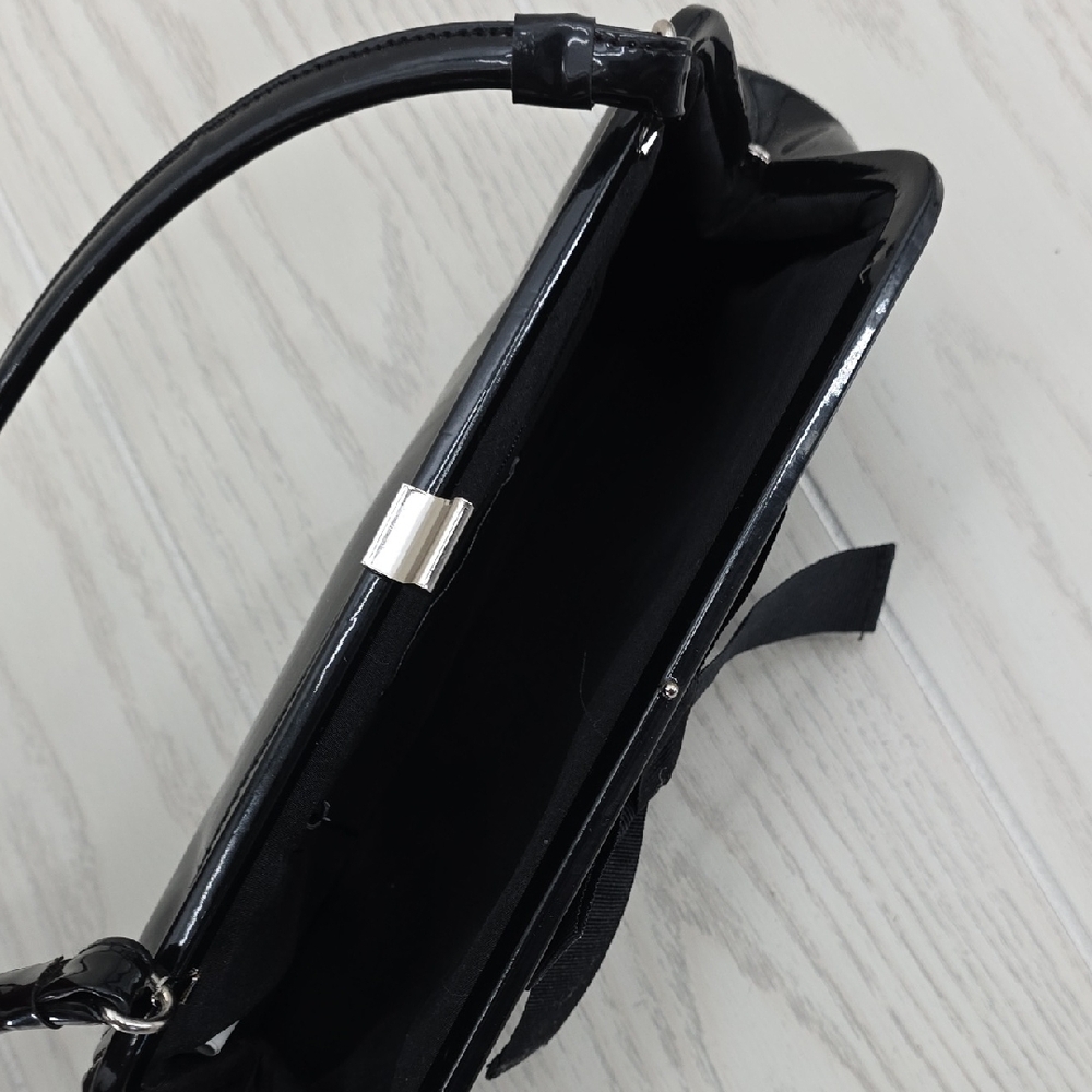 Elegant Black Women's‎ Handbag - Picture 6 of 10